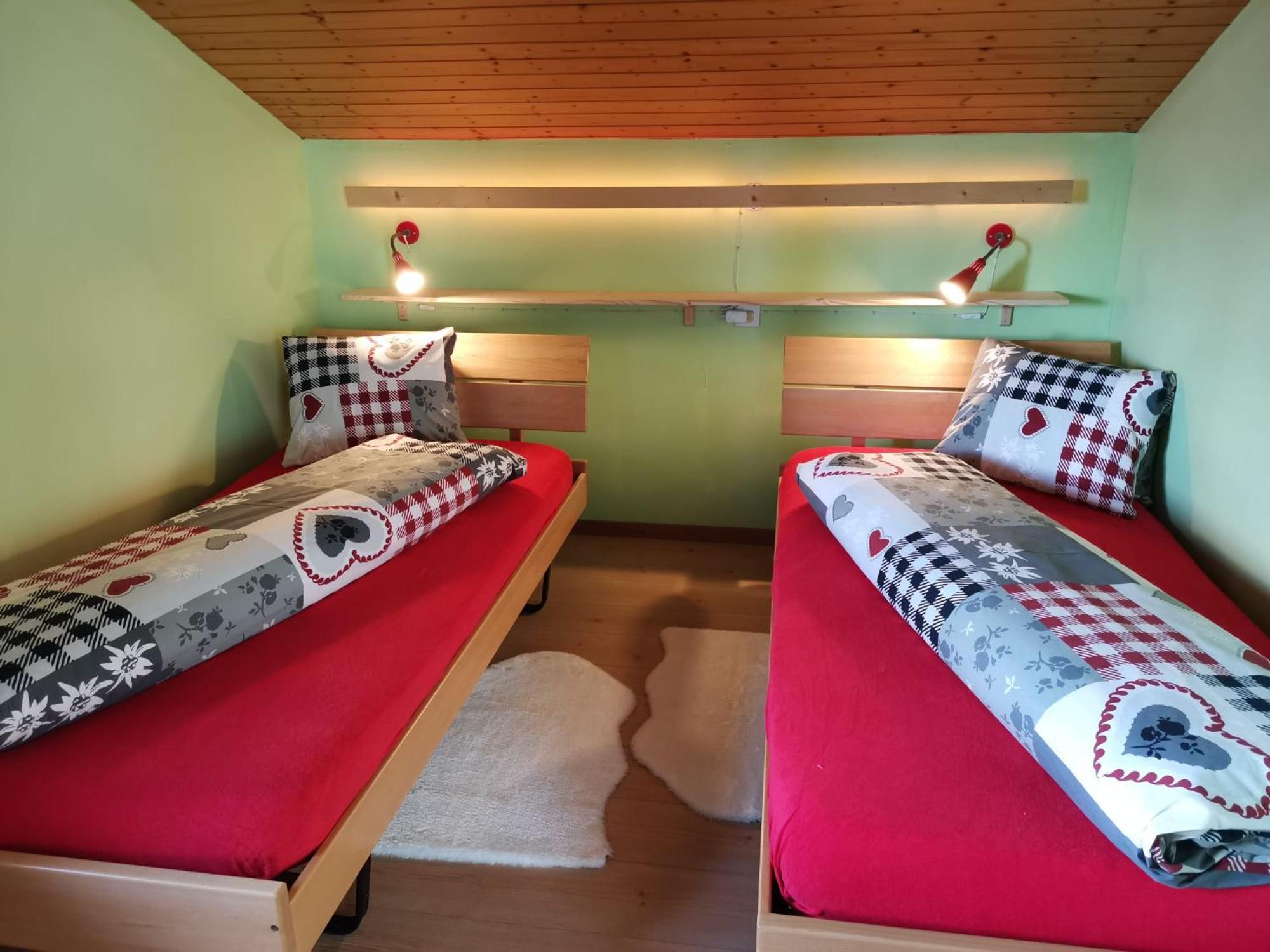 Fortuna Burchen Room photo